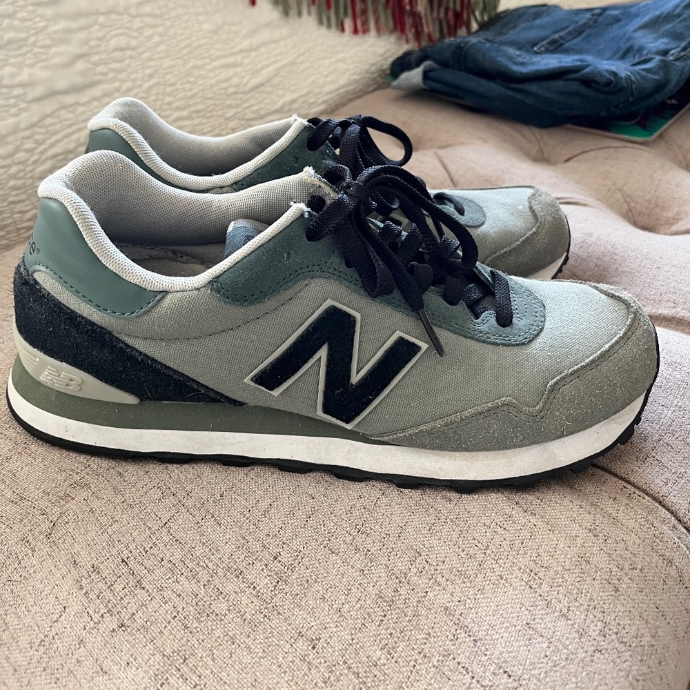 EUC New Balance 515